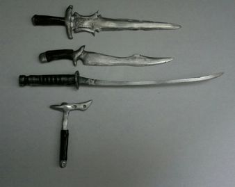 Espadas en escala 1:6